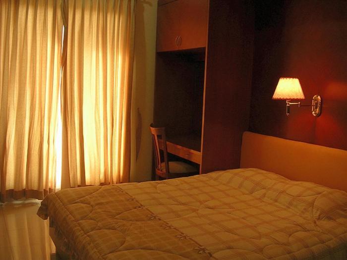 Margot Apartment Pondok Indah Джакарта Екстериор снимка
