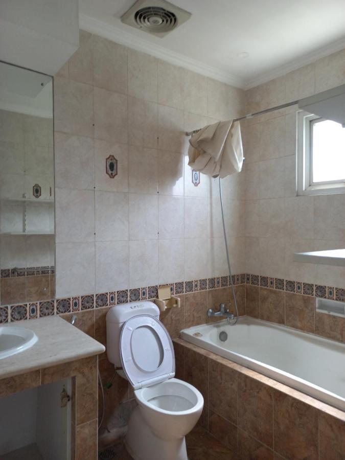 Margot Apartment Pondok Indah Джакарта Екстериор снимка